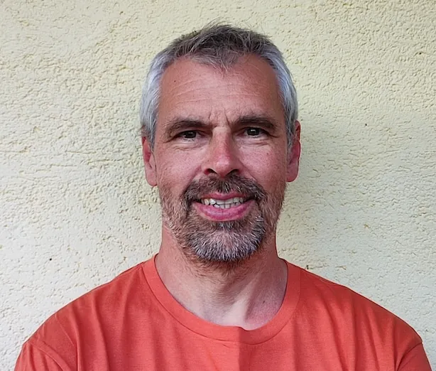 Dr Stefan Schuechner